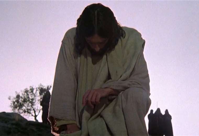 Robert Powell: el actor que interpretó a Jesús y quedó grabado en la memoria colectiva

 – Reporte Tico