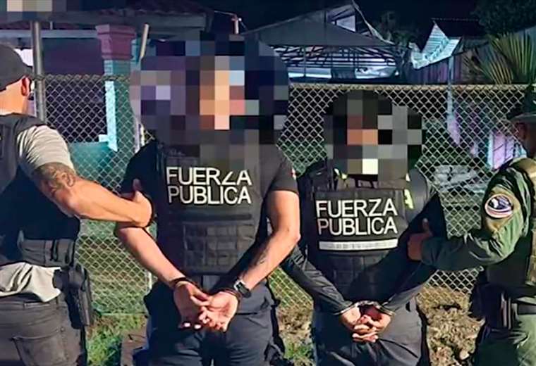 Marlon Cubillo sobre policías detenidos en Sixaola: “Estamos considerando despedirlos”

 – Reporte Tico