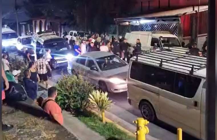 Una mujer resulta herida y varios sospechosos son detenidos en un tiroteo en Tirrases

 – Reporte Tico