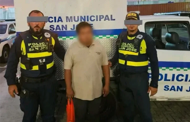 Detenido en San José oficial de seguridad solicitado por Interpol

 – Reporte Tico