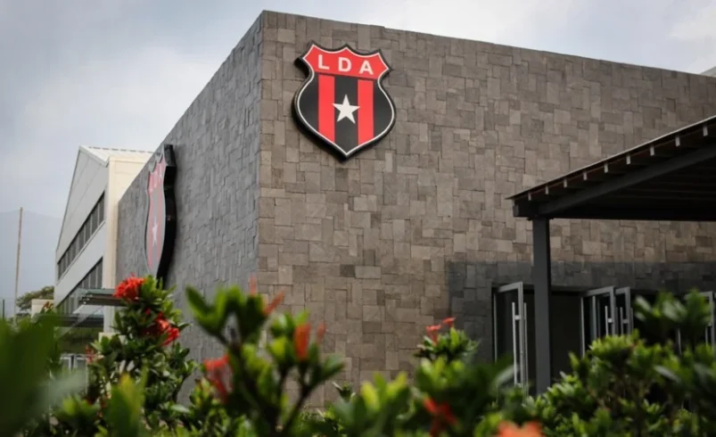 Alajuelense se convierte en trampolín para integrantes de cuerpos técnicos

 – Reporte Tico