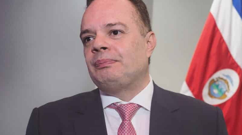 Gonzalo Ramírez dice que los diputados evangélicos son el «carro conservador» del Pueblo Soberano: «respetaremos lo que esté decidiendo la mayoría»

 – Reporte Tico