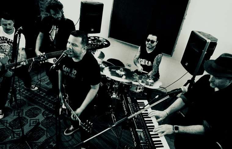 SEKA no para y lanza el single ‘Seguimos aquí’

 – Reporte Tico